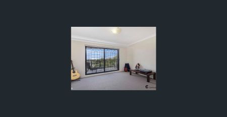 Fully furnished Bright & Airy Apartment in Perfect Location$450 - Only One room, need to share bills - Photo 3