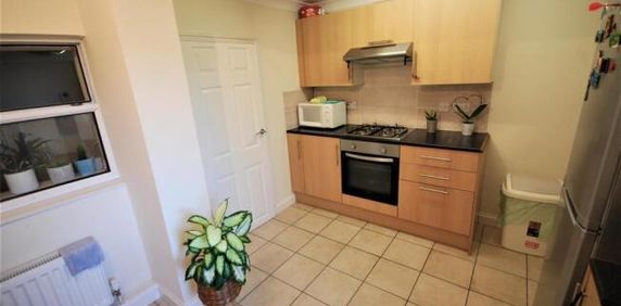 2 bedroom property to rent - Photo 2