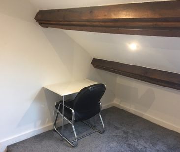 Room in a Shared House, Sackville Street, LS7 - Photo 3