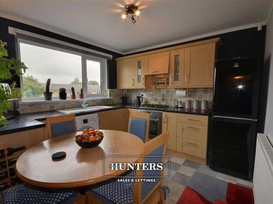 Neville Close, South Kirkby, Pontefract - Photo 1