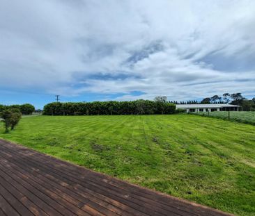 Spacious Rural Retreat - Perfect for Family Living - Photo 3