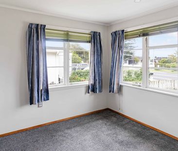 Three Bedroom Home! - Photo 5