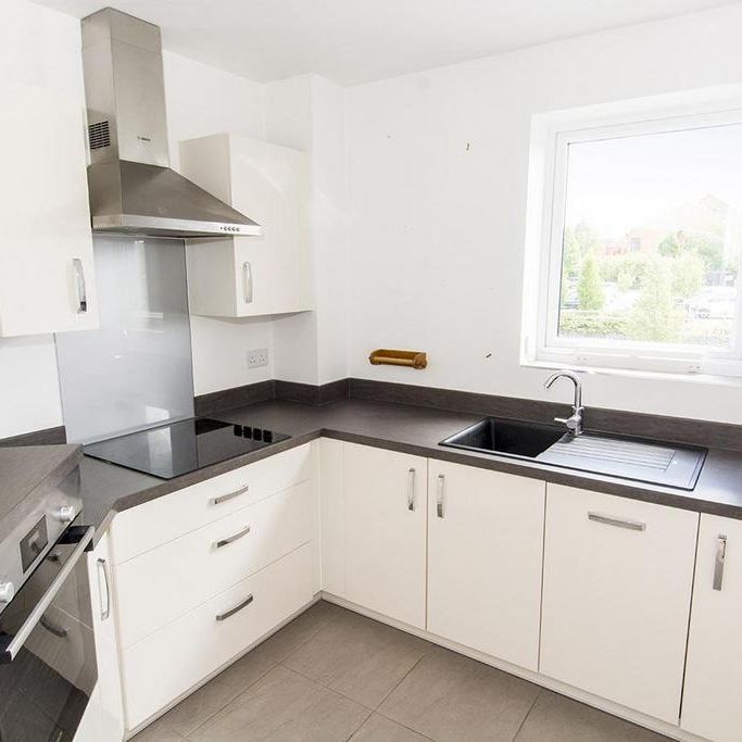 1 bedroom retirement property to rent - Photo 1