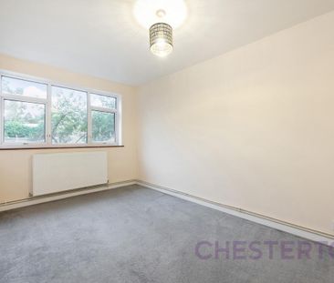 2 bedroom flat in 190 Plumstead High Street - Photo 1