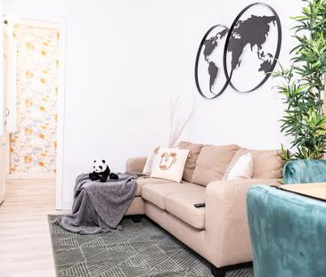 Calle del Amparo, Madrid, Community of Madrid 28012 - Photo 3