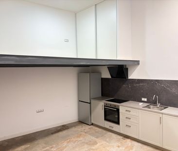 Alquiler de estudio en Calle Higuera s/n - Photo 3