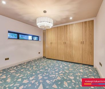 Property to rent - Photo 2