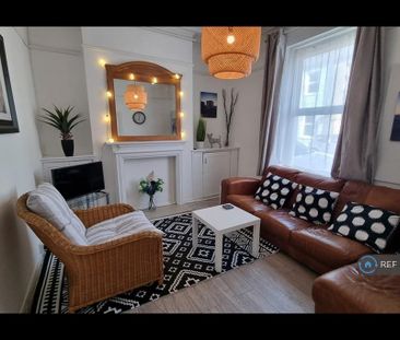 5 bedroom terraced house to rent - Photo 1