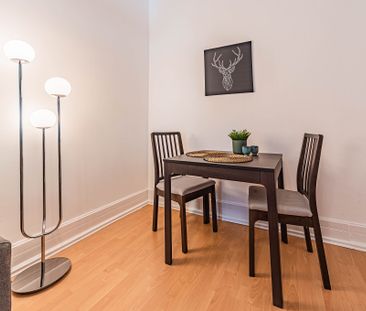 City-Residence: Großzügige 2-Zimmer-Wohnung in bester Westendlage - Photo 6