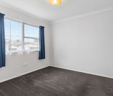 PAPAKURA, 3 BEDROOMS - Photo 1