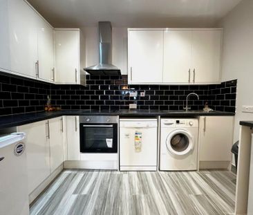 Church Road, Ashford, Surrey,TW15 - Photo 4