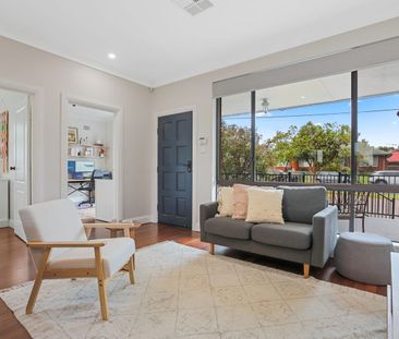 Renovated Double Brick Family Home in Prime Seven Hills Location - Photo 3