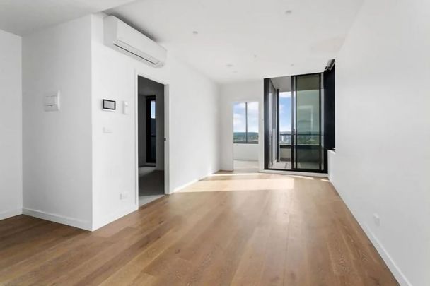 409/65 Dudley Street, West Melbourne - Photo 1