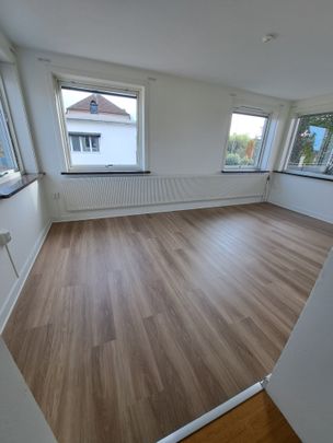 Drottninggatan, Vara - Foto 1