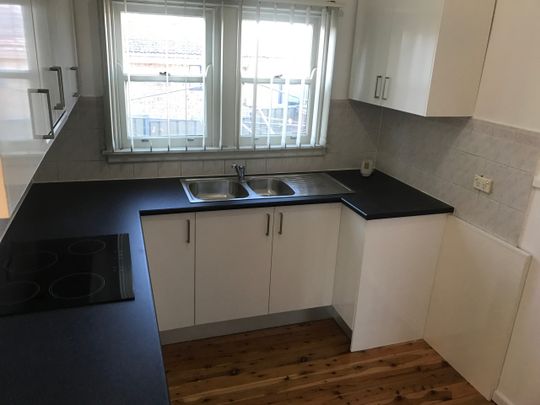 2 BEDROOM HOME WITH AIR CONDITIONING - Photo 1