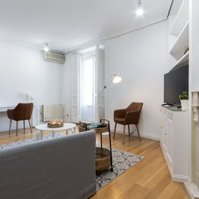 Calle de Bailén, Madrid, Community of Madrid 28005 - Photo 1