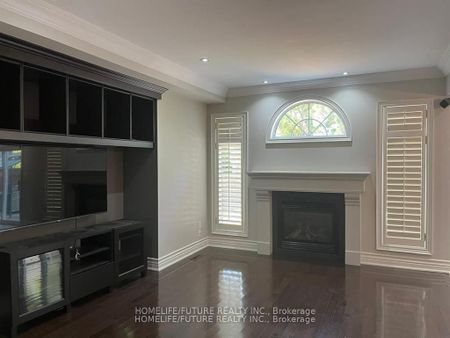 For Lease - 253 Harold Avenue, Whitchurch-Stouffville, Ontario - Photo 5