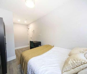 Benning Avenue, Dunstable, Bedfordshire, LU6 - Photo 1