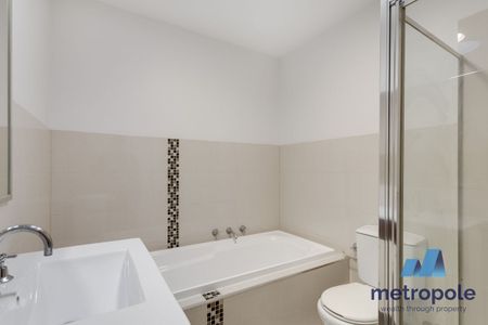 4/32 Crookston Road, RESERVOIR, VIC - Photo 4