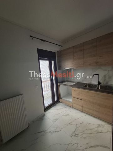 Διαμέρισμα για ενοικίαση Καλαμαριά - Photo 3