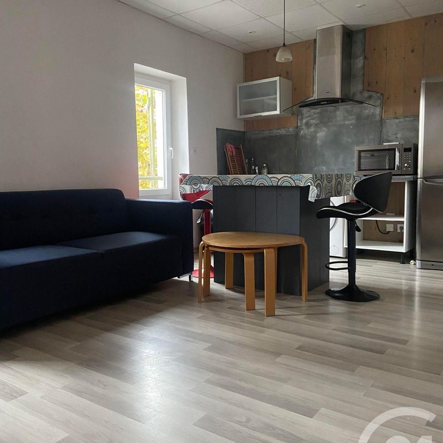 Location Appartement 1 pièce 33m² MONT DE MARSAN 40000 - Photo 1