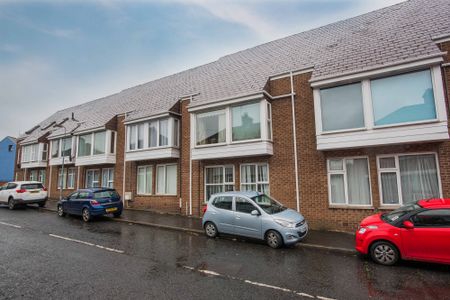 15 Sandhurst Court, Belfast, BT9 5BA - Photo 3