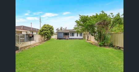 Family Home in a Convenient Location - Photo 3