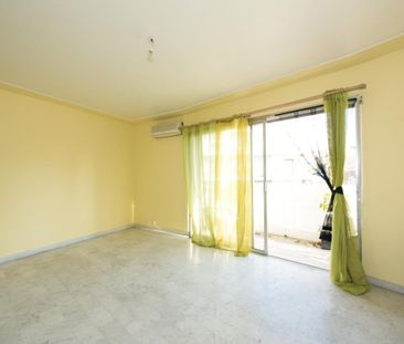 Nice Cimiez studio vide 32 m² - Photo 4