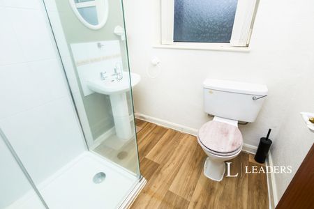 3 bedroom house to rent Jackson Avenue, Mickleover, Derby, Derbyshire, DE3 - Photo 2