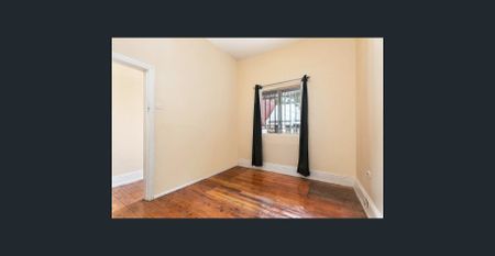 Unbeatable Inner-City Location - Photo 3