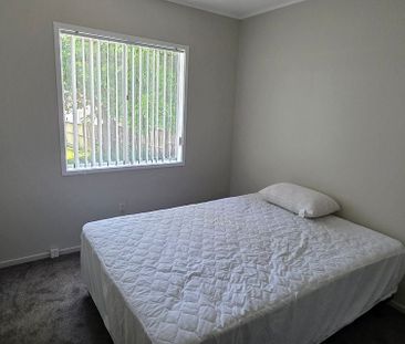 Quiet, rural, Renovat, Garden 2min away from Town - Photo 4