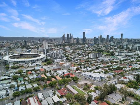 2/481 Vulture St E, East Brisbane - Photo 4