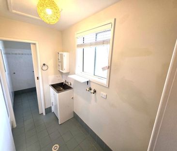 FOR RENT - Photo 4