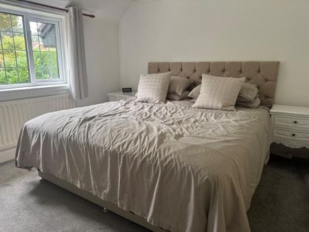 3 bedroom detached house to rent - Photo 5
