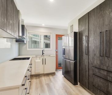 FURNISHED BEACHSIDE APARTMENT - Photo 2