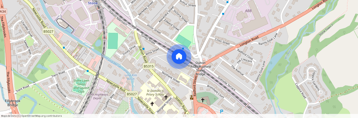 Kings Avenue, Stone, ST15