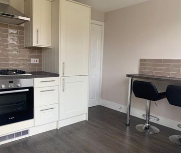 2 bedroom House To Let - Photo 4