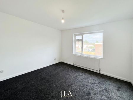 3 bedroom detached house to rent - Photo 5