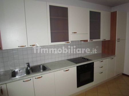 Quadrilocale piazza Gries 17, Centro, Bolzano - Photo 5