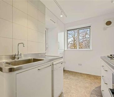 Sheffield Terrace, Kensington, London, W8 - Photo 6