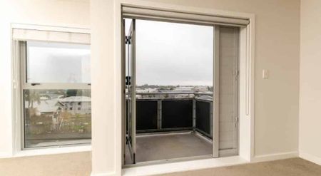 Perfect in Kingsland - Photo 3