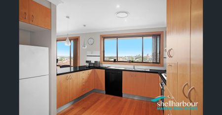 Large Split Level Family Home - Photo 4