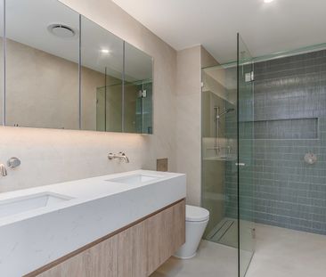 Discover Your Coastal Sanctuary in this brand new apartment. - Photo 6