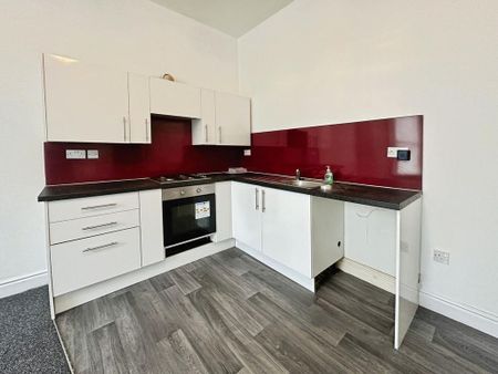 2 bedroom apartment to rent - Photo 4