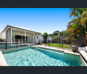101 Wemvern Street, Upper Mount Gravatt, Qld 4122 - Photo 3
