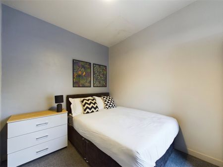 Collin Street, Beeston, Nottingham, Nottinghamshire, NG9 - Photo 2