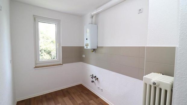 Moderne 2-Raumwohnung im Grünen - Photo 1