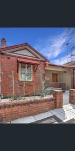 Studio apartment close to lifestyle amenities - Photo 4