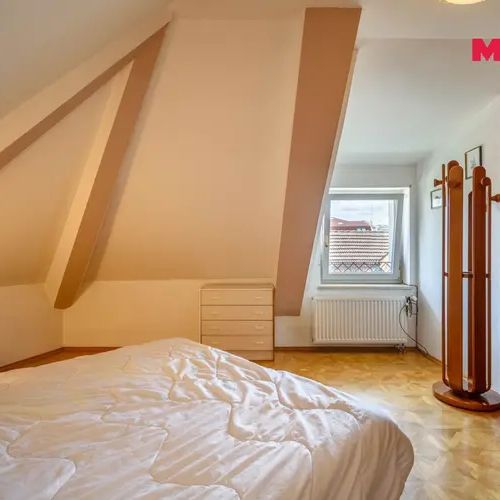 Pronájem bytu 1+1, 36 m - Fotografie 1