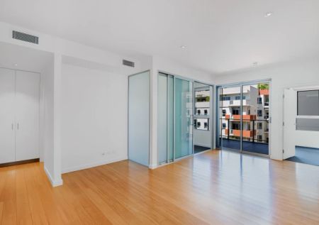 318/52 Sturt Street, Adelaide - Photo 2